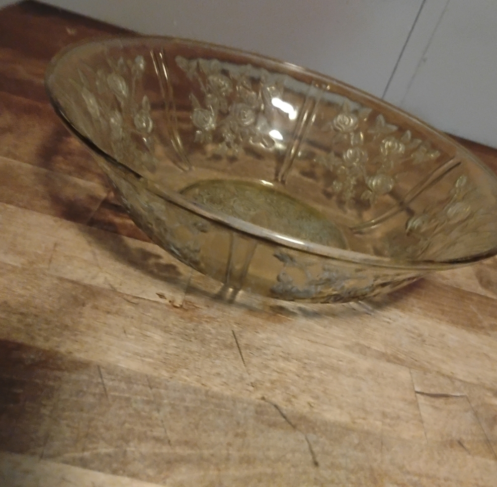 Elegant Floral Glass Bowl